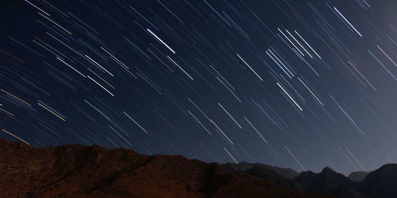 摩托车运动相机固定全攻略：头盔、车把及车身最佳安装位置深度解析