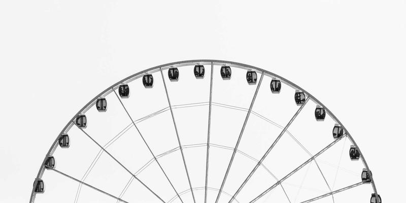 骑行文化、安全守护与QJ MOTO：摩托车装备的现代三重奏